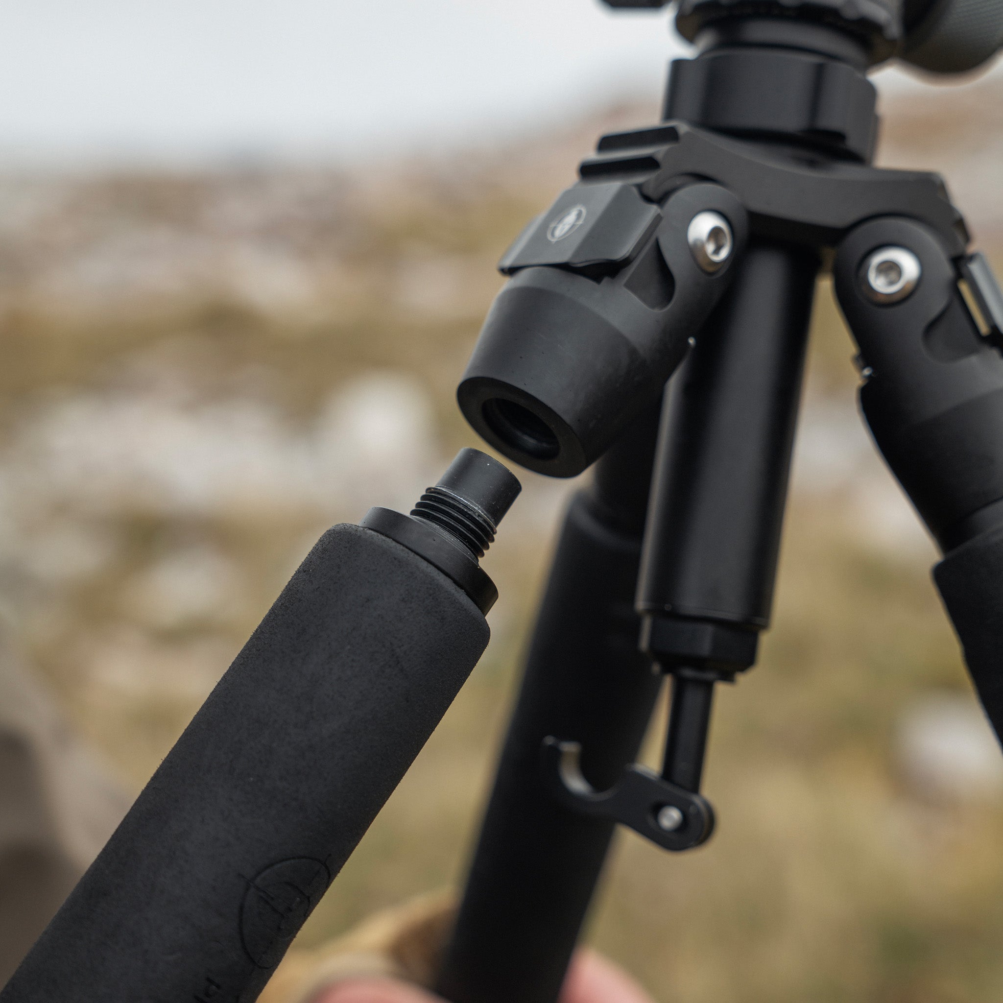 Ascent Tripod™ Gen 2 W/ Davros Pro Head